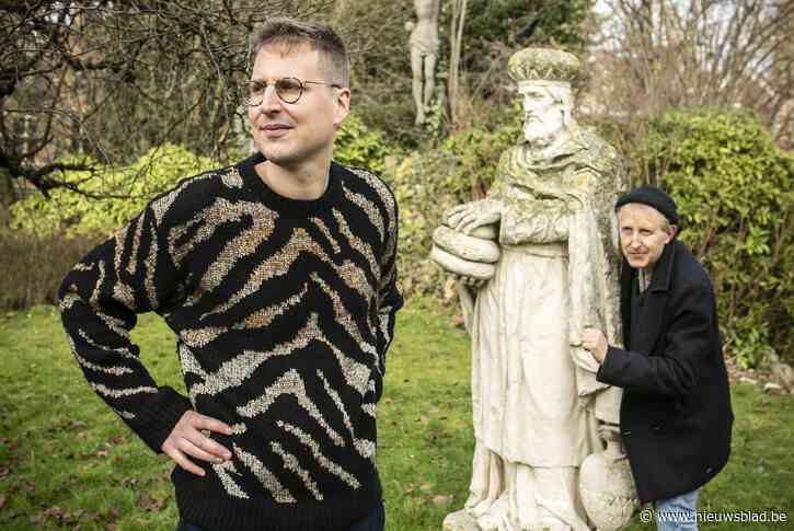 Ex-stadsdichters over het einde van het stadsdichterschap: “Poëzie moet als een steentje in je schoen zijn, het mag wat schuren”