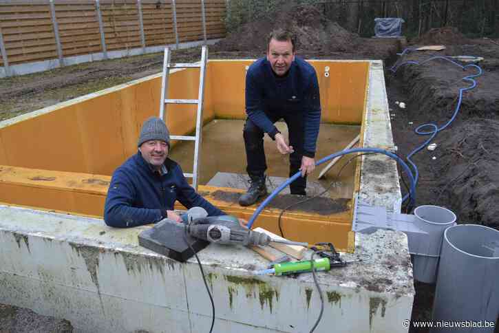 Nog slachtoffers van onbetrouwbare zwembadbouwer: “Die vertragingen, die uitvluchten... wij maakten hetzelfde mee”
