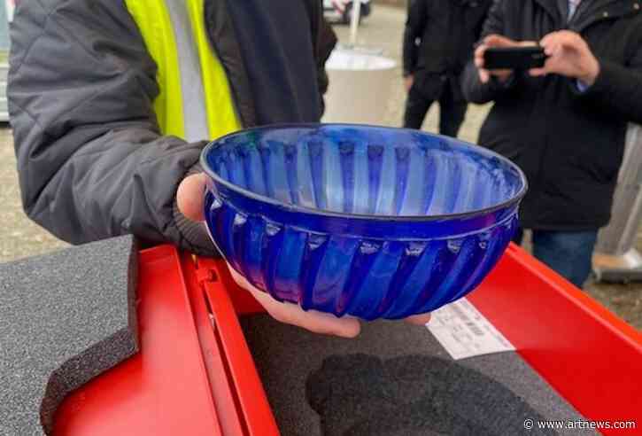 Perfectly Preserved 2,000-Year-Old Roman Glass Bowl Unearthed in the Netherlands