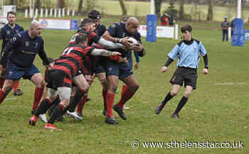Liverpool St Helens edge Widnes in a stirring game at Moss Lane - St Helens Star