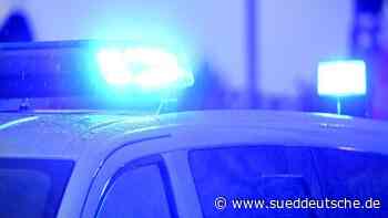 Kriminalität - Dresden - Seniorin von falschen Polizisten um 9000 Euro betrogen - Panorama - Süddeutsche Zeitung