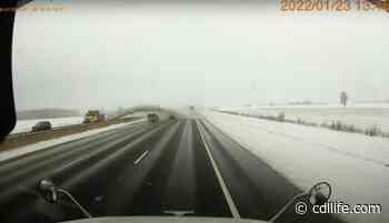 Caught on trucker dash cam -- speeding snowplow causes highway chaos - CDLLife