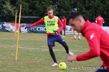 Qui Crotone: tecnica, possessi e lavoro atletico - Forza Parma