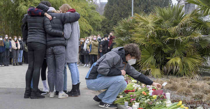 Amoklauf in Heidelberg:  In Trauer vereint - Schweigeminute an mehreren Orten