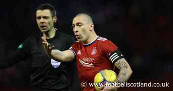 Chris Sutton jokes Scott Brown refereed Aberdeen vs Rangers as Celtic hero teases Ibrox legend Ally McCoist - Football Scotland