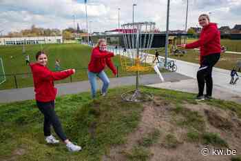 Jeugddienst Lichtervelde wil jongeren uit hun kot lokken met Frisbee Golf Parcours - kw.be