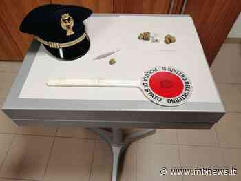 Monza, controlli in piazza Artigianelli: sequestrata droga nascosta nelle panchine - MBnews