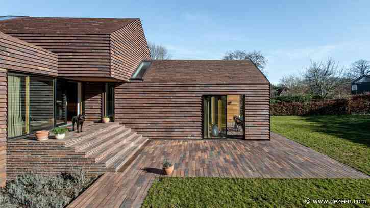 CF Møller uses matching bricks and tiles for exterior of Villa E in Aarhus