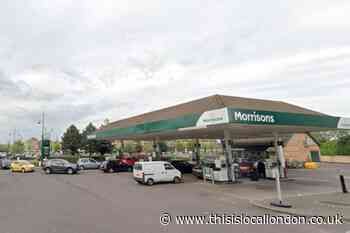 Erith Morrisons: Man dies after cardiac arrest