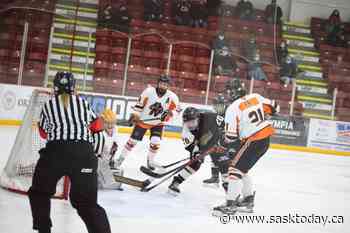 Weyburn Gold Wings win in overtime against Prince Albert Bears - SaskToday.ca