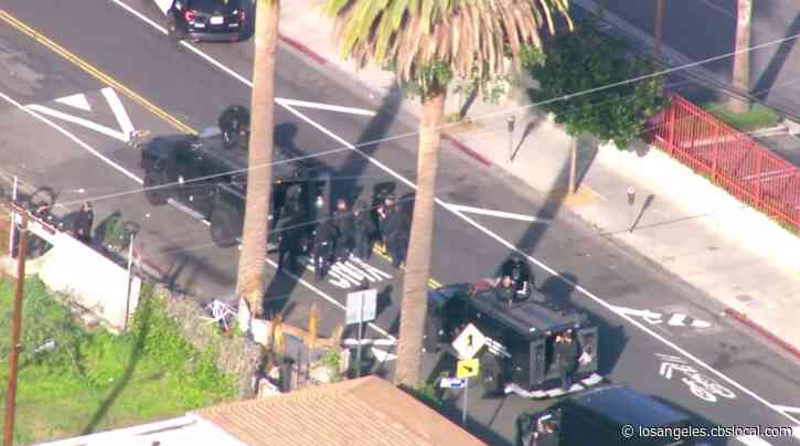 Standoff Forces Lockdown Of Hollywood High School