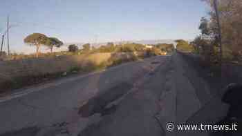 Strada Lecce-Arnesano, asfalto dissestato e buche. Ancora tutto fermo. - TeleRama News