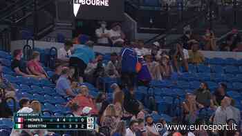 Tifosi disturbano Matteo Berrettini e Gael Monfils: gioco fermo e duro richiamo - Eurosport IT