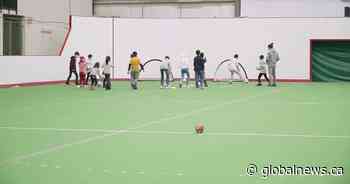 Afghan refugees exit quarantine, play with other kids for 1st time since arriving in Edmonton