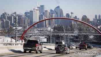 Alberta government delays plans for new traffic court strategy