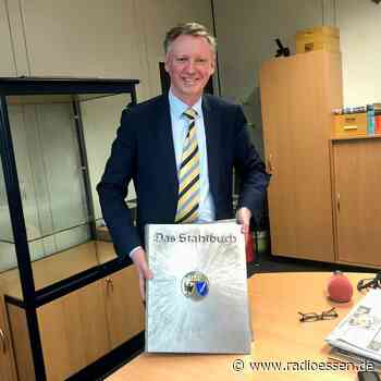 Stahlbuch Essen: Berühmte Namen, Schreibfehler und Anekdoten aus 70 Jahren Stadtgeschichte - Radio Essen