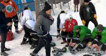 Mike Babcock and Huskies men’s hockey team return to roots on outdoor rink