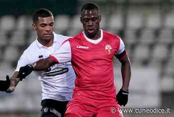 Calcio, l'ex Cuneo Bobb ai quarti di Coppa d'Africa con il suo Gambia - Cuneodice.it