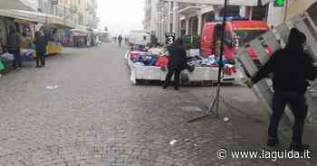 Nebbia e troppo freddo, il mercato di Cuneo finisce prima - La Guida - LaGuida.it