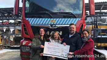 Antretter Erdbau GmbH aus Brannenburg spendet 2.500 Euro aus Christbaumverkauf