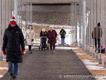 COVID-19 live updates: Kenney, Hinshaw to provide Thursday update; When truckers arrive, Trudeau will be self-isolating; Alberta hospitalizations continue to hit record-highs