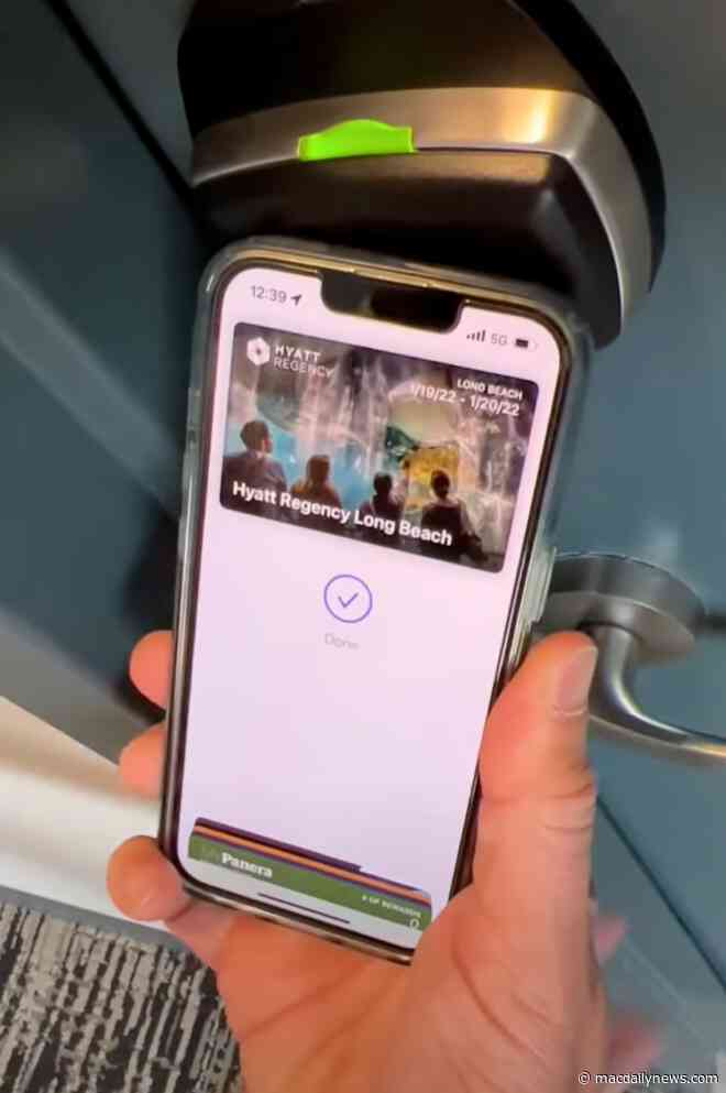 New video shows iPhone opening hotel door with Room Key in Apple Wallet