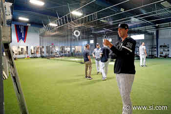 Yankees' Hitting Coach Dillon Lawson Eager to Start Working With 'Outstanding' Roster - Sports Illustrated