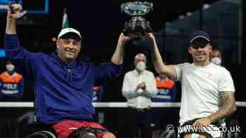 Australian Open: Lapthorne wins wheelchair quad doubles final