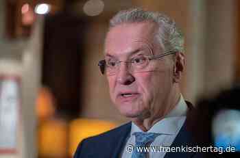 Corona-Demos: Ob Schweinfurt, Bamberg oder Nürnberg – es sei richtig, dass die Polizei unterschiedlich auf Corona-Proteste reagiert, findet Bayerns Innenminister Joachim Herrmann. - Fraenkischer Tag