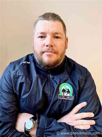 WHL NOTEBOOK: Leslie uses Virden experience in Swift Current - Brandon Sun