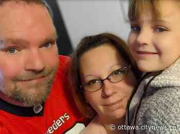 Calgary man reunited with paramedic who saved his life after Ottawa stabbing - CityNews Ottawa