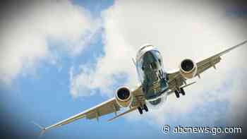 FAA clears Verizon and AT&T to turn on more 5G cell towers