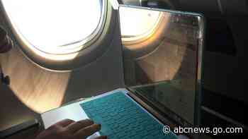 FAA clears Verizon and AT&T to turn on more 5G cell towers