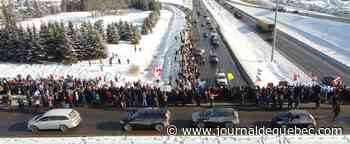 [EN IMAGES] Mobilisation des camionneurs à travers le Québec