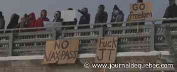 Feux d'artifice et rassemblement à Magog en soutien au Convoi de la liberté