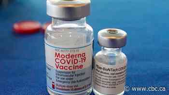 Alberta COVID hospitalizations near 1,500 as province reports 15 new deaths