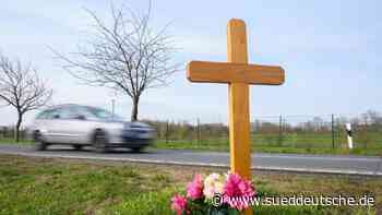 Verkehr - Saarbrücken - Saarland will Zahl der Verkehrsopfer halbieren - Wirtschaft - Süddeutsche Zeitung