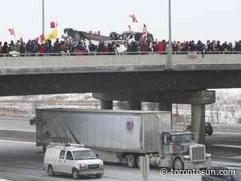 'RESTRICTIONS REALLY HINDER US': Truckers feel the love at Vaughan Mills - Toronto Sun
