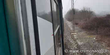 Treno fermo per quasi quattro ore in mezzo alla campagna: CrMn in tilt - Cremonaoggi