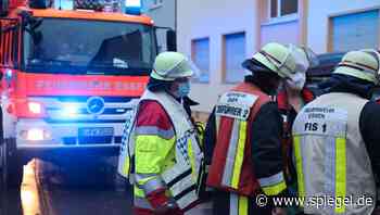 Experiment missglückte: Schülerin erleidet schwere Verbrennungen im Chemieunterricht - DER SPIEGEL