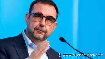 Gesundheit - Passau - Impfpflicht im Gesundheitswesen: Eigene Rregeln für Bayern? - Bayern - Süddeutsche Zeitung