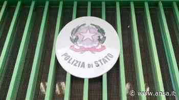 Forli', arrestata una ragazza di 22 anni per estorsioni sessuali: 60 le vittime - Italia - Agenzia ANSA