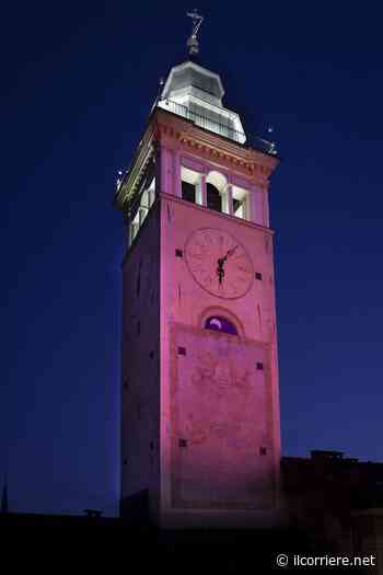 A 100 giorni dal Giro d'Italia Cuneo illumina di rosa la Torre Civica - https://ilcorriere.net/