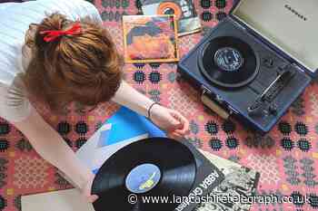 Valentine's Day 2022: Record players for a vinyl lover from AO, HMV and Urban Outfitters