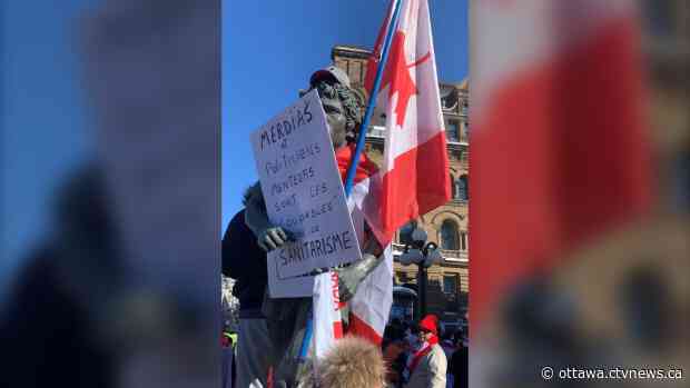 Ottawa mayor calls out protesters who placed upside down Canadian flag on Terry Fox statue - CTV News Ottawa