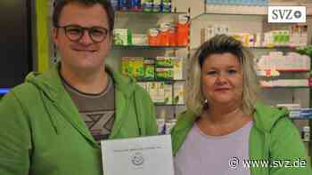 Geld für den Tierschutz in Spornitz: Weststadt-Apotheke Parchim sammelt Spenden für SOS-Pfotenparadies | svz.de - svz – Schweriner Volkszeitung