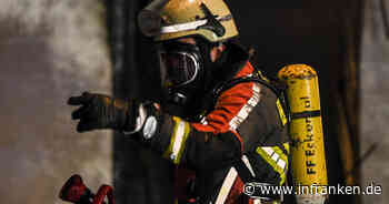 Planersgut/Kronach: Scheune steht in Flammen: Feuerwehr rückt zu Brand aus