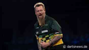 Whitlock und Humphries ziehen mit dominanten Siegen über van Duijvenbode und Petersen in die zweite Runde des Masters ein - Dartsnews.de