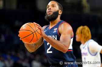 R.J. Cole drops 25 points to help No. 20 UConn avoid upset against DePaul, 57-50