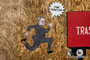 FOTO | Mattarella insegue il camion dei traslochi: nuova opera di Laika vicino il Quirinale - Dire